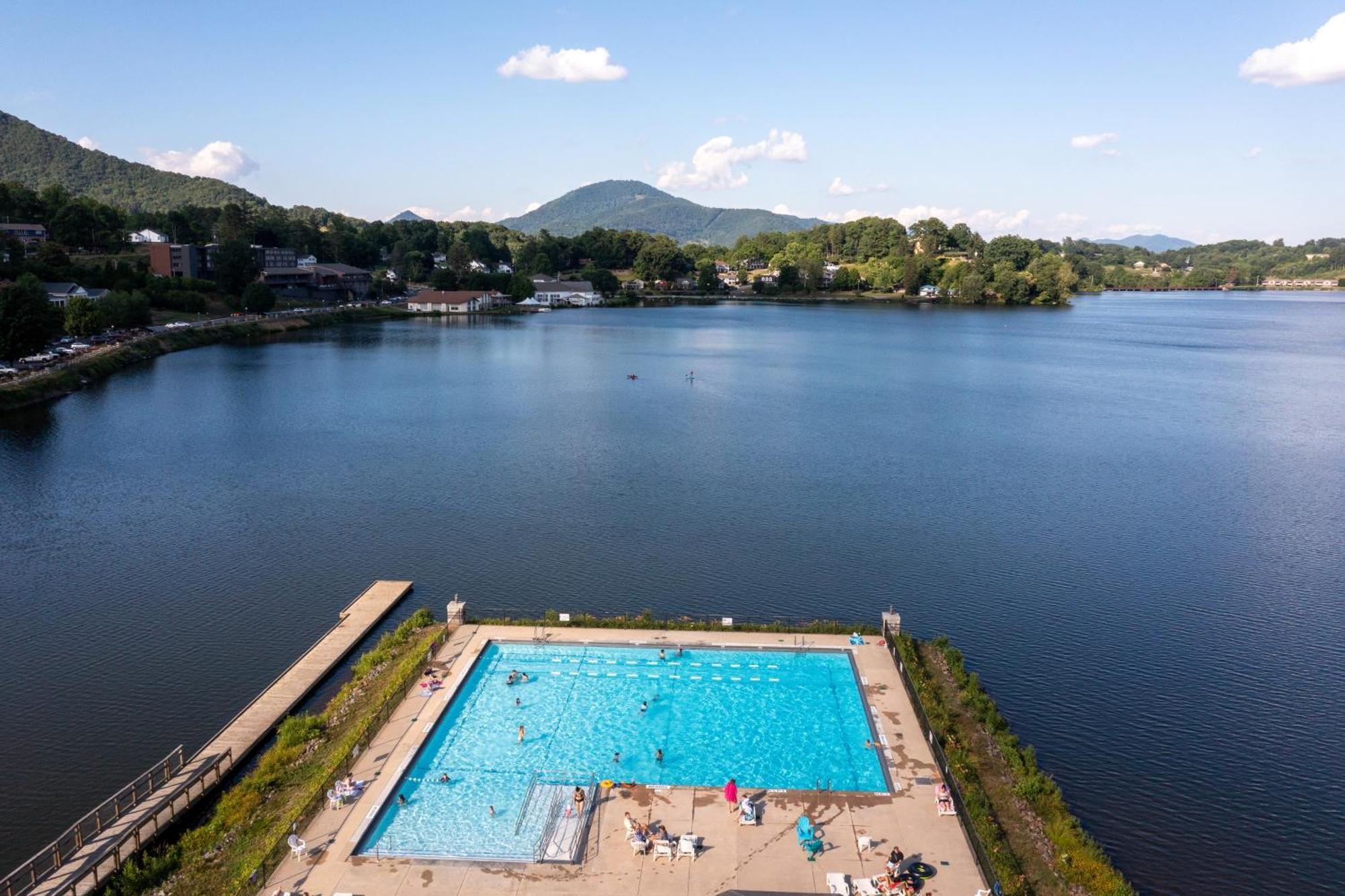 Hood Lower Lake Junaluska Exterior foto